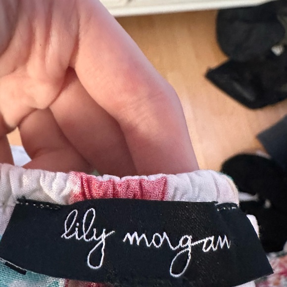 Floral Romper - Picture 2 of 2